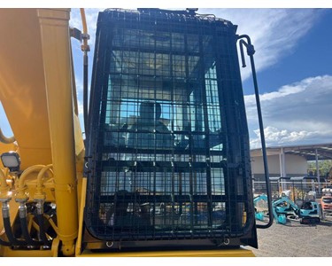 Komatsu - Excavator | PC210LC