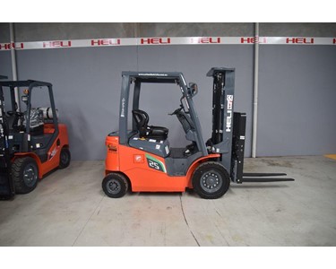 Heli - Electric Forklifts | 1.5T to 5T Lithium Powered Forklifts 