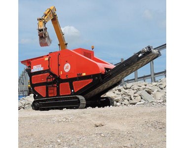 Red Rhino Jaw Crushers 7000 Plus Crusher Series For Sale From Vicon