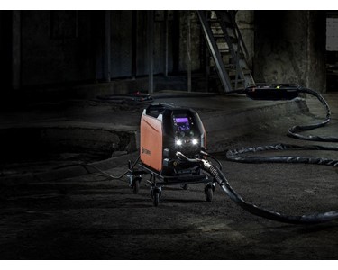 Kemppi - Master M Mig Welder