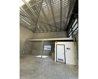 New mezzanine floor