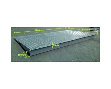 Shipping Container Loading Ramp - 8 Tonne Capacity