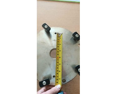Bright - Quick Finger Plate 4/5 stud for Wheel Balancer | 40mm Shaft