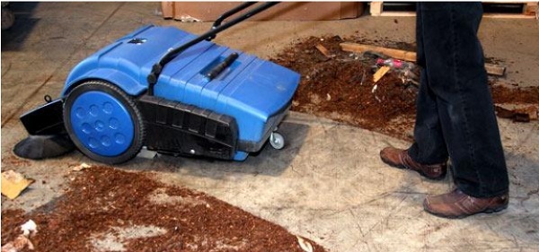 Our range of floor scrubbers are designed with you the operator in mind