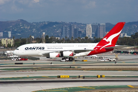 "Australians want a strong and competitive Qantas. The existing Qantas Sale Act 1992 places restrictions on Qantas that advantage its competitors."