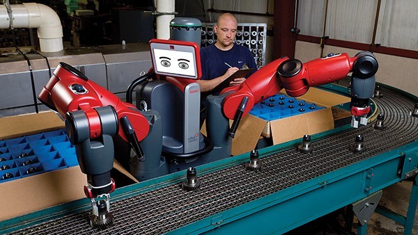 Baxter is a two-armed robot with a tablet-like panel for its "eyes". (Image: Rethink Robotics, Inc.)