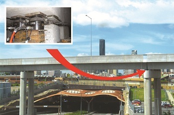 Thiess John Holland (TJH) used the hydraulic cylinders (inset picture) while installing bearings on a bridge over the CLEM 7 tunnel.