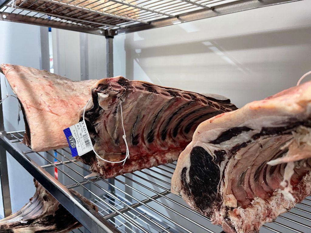 Dry Aged Meat Using a Desiccant Dehumidifier