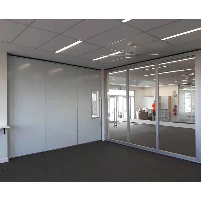 Hufcor Glass Partition & Wall I Acoustic Slider Glasswall 5800