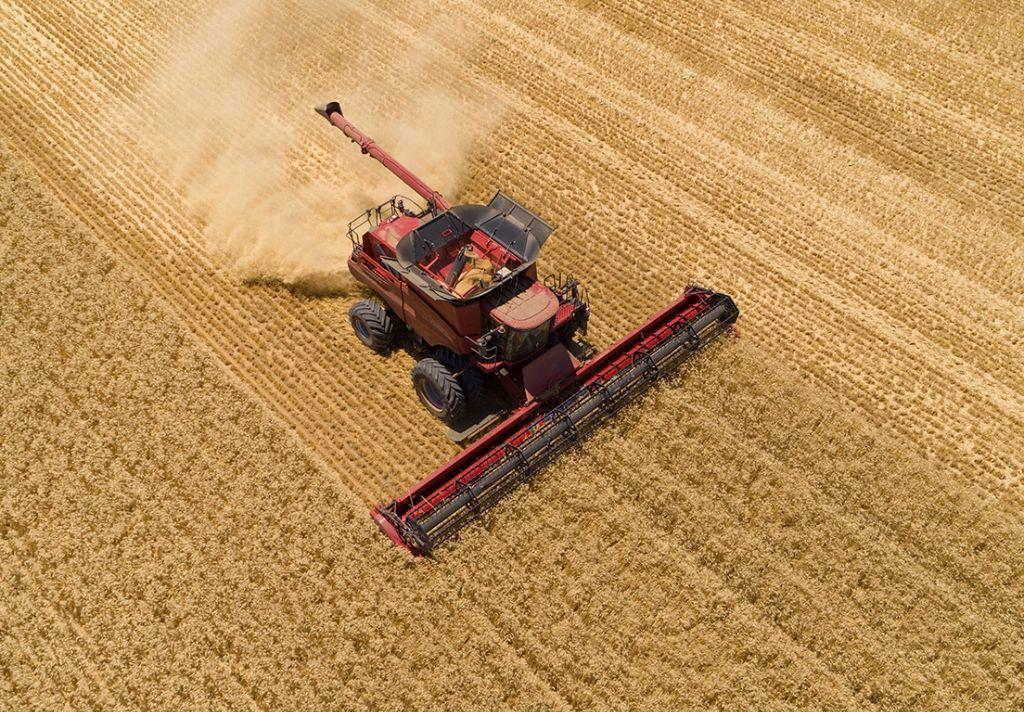 Combine Harvester 2100 RPM | Axial-Flow 250 Series