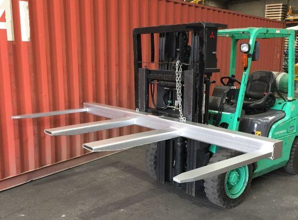 Fork Spreaders Forklift Attachments Dhe Fs2 5 Industrysearch Australia