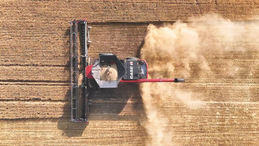 Combine Harvester 634-775 HP | AF Series Combines