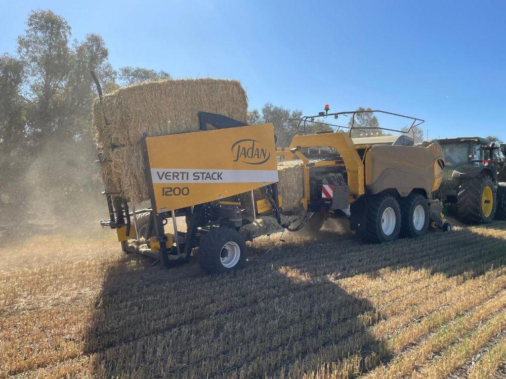 Hay Handling Equipment | Verti-Stack