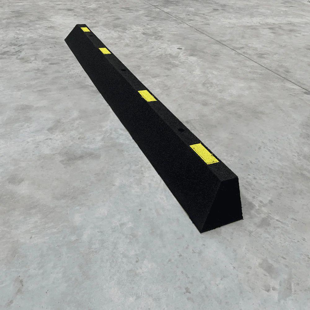 Heeve One Piece Recycled Rubber Wheel Stop