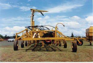Conventional Tillage | T430 Floating Pull Non-Folding Series