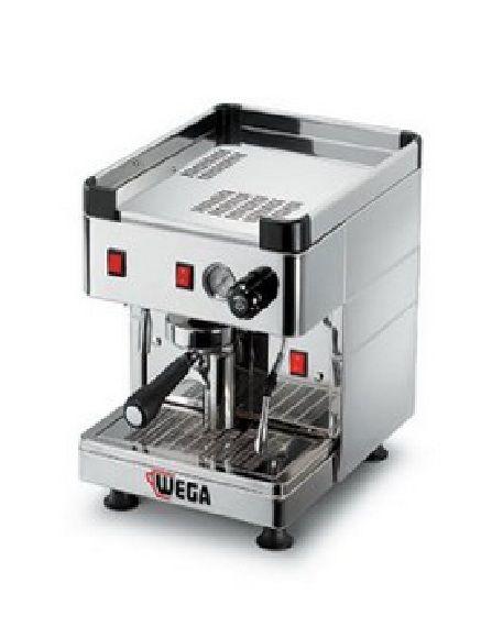 One Group Semi Commercial Volumetric Plumbed Coffee Machine at DI