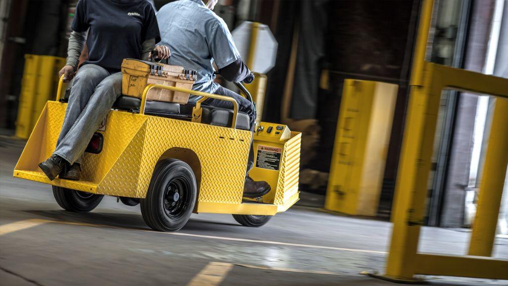Electric Personnel Carrier | Cushman Minute Miser | RENT, HIRE, OR BUY