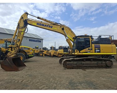 Komatsu - Used Excavator | 2022 Komatsu PC490LC-11