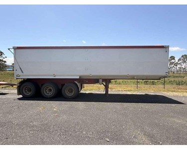 Used Grain Tipper | 2010
