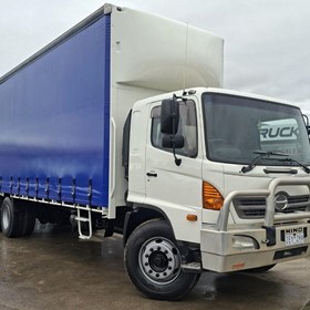 Used Curtainsider Truck | 2009 HINO 500GH1727 