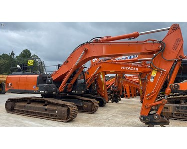 Hitachi - Used Excavator | 2022 Hitachi ZX360LCH-5