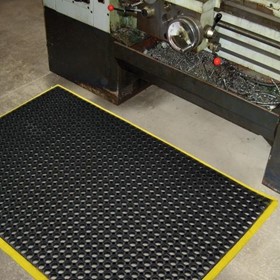 Anti-fatigue Safety Mats (Wet Area) | Engineers Mat