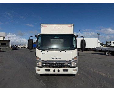 Isuzu - Used Pantech Truck | 2018 NPR 45/55-155 