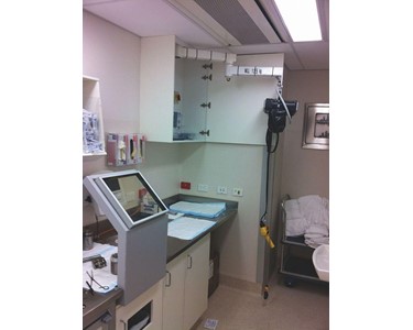 InMed Healthcare - PET and Hotlab Lab Construction | Cabinet