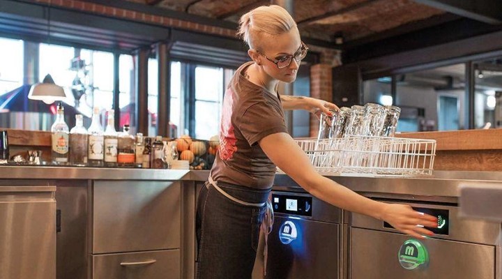 Immaculate Glass Care: A Guide for Bar and Pub Glasswasher Users