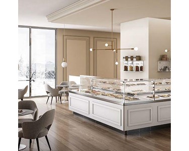 BRX - Vista pastry display case 