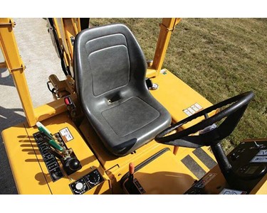 Ride-On Trencher 36.5 kw | RTX450 