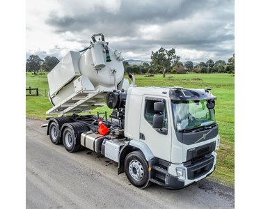 Vacuum Truck Supplies - Vacuum Truck | Liquidvac 11,000L