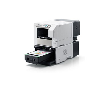 Roland DG - Desktop Direct-To-Garment Textile Printer | VersaSTUDIO BT-12 