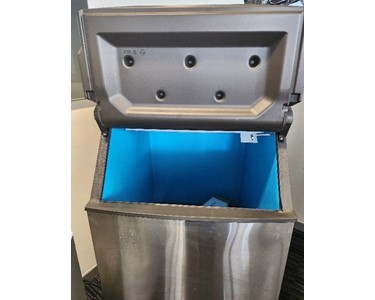 Manitowoc - Ice BIn D570C