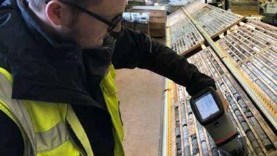 Screening the elemental composition of rock samples for rare earth elements with the X-MET8000 Expert Geo