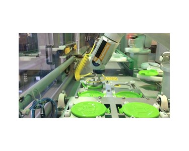 Industrial Robot | 25488 s292 Lid Assembler