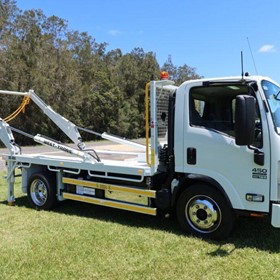 Used Skip Bin Lifter Truck | NQR 450 MWB AMT