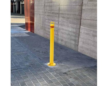 Bollard Removable 90mm Padlock Surface Mount | B90-SM-PL-REM-Y