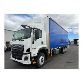 Curtainsider Truck | FVL 260-300 Freightpack