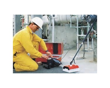 Moisture Meter Detector for Corrosion Under Insulation | MCM-2