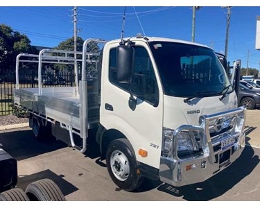 Heavy-duty Tray Trucks