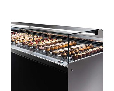 BRX - Vista pastry display case 