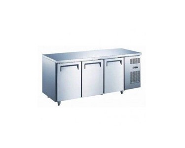 Fresh Refrigeration - Side Mount Under Counter Refrigerator - FT-1800R