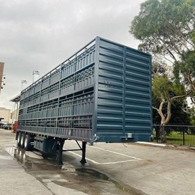 Livestock Trailer for Sheep & Cattle