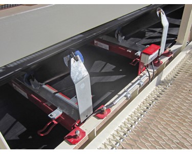 Twin Idler Belt Weigher Installed to Conveyor