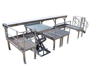 Optimum Handling Solutions' custom workstation for abattoirs and food processing plants.