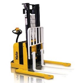 Walkie Straddle Stacker | MSW025-030F & MSW040E 