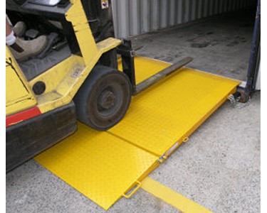 Container Access Ramps | CRN-8000