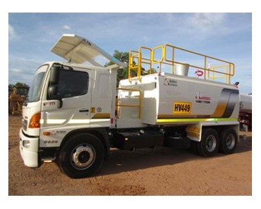 6 Wheel 15000 Litre Water Truck for Hire | Hino