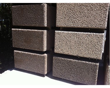 Porous Concrete | Graviti™ System for Retaining Walls